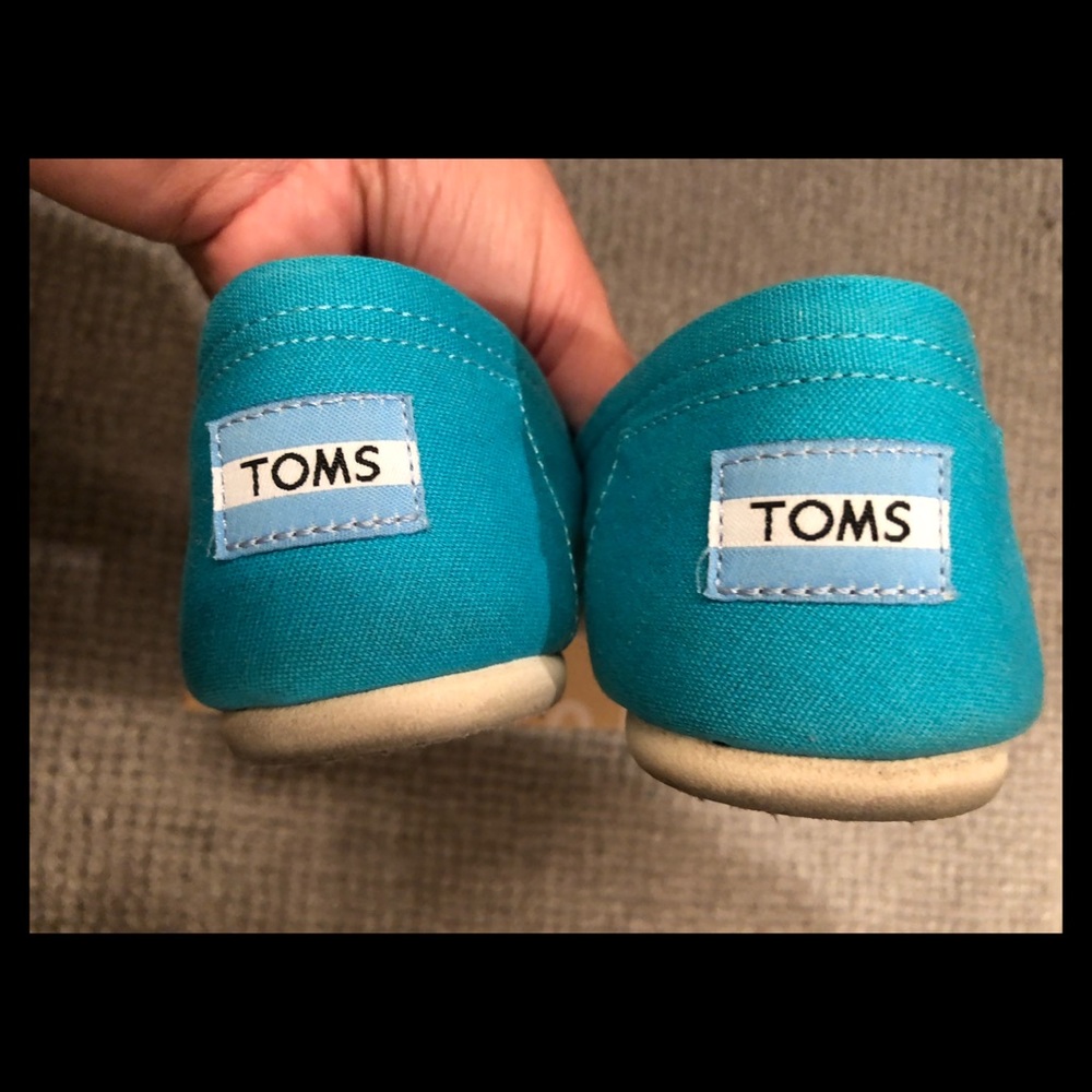 Toms - Picture 5 of 7